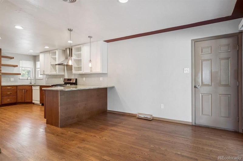 1515 S Monaco Pw, Denver, CO 80224