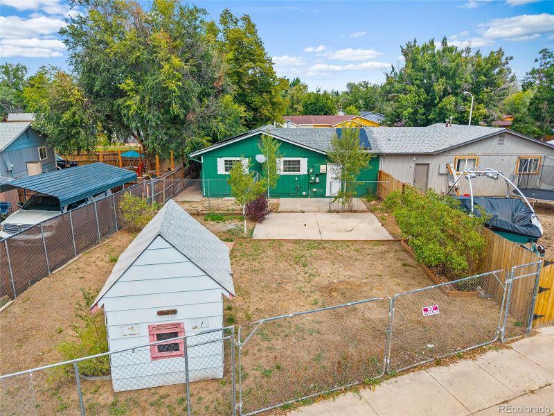 1922 Saratoga Dr, Colorado Springs, CO 80910