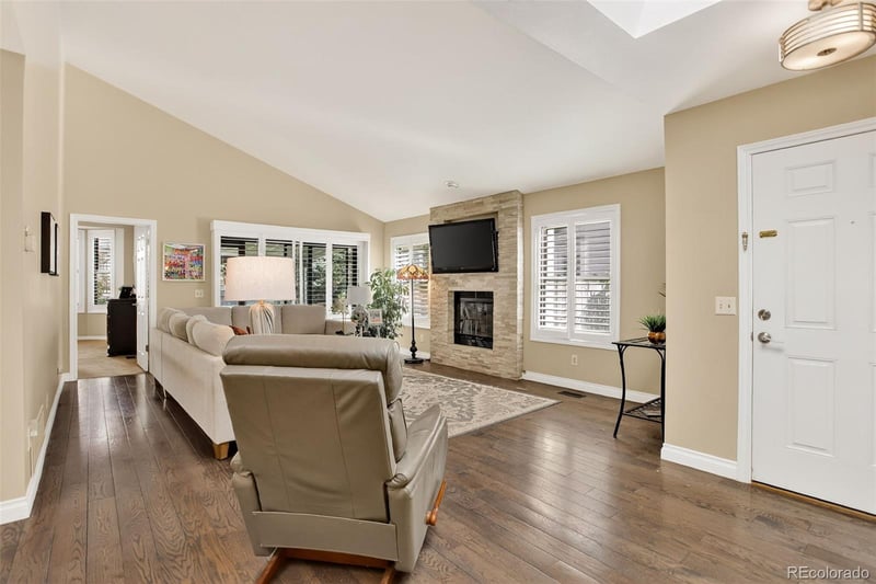 1608 S Rosemary St, Denver, CO 80231