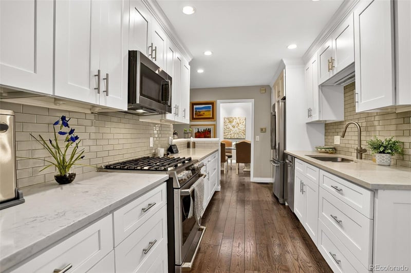 1608 S Rosemary St, Denver, CO 80231