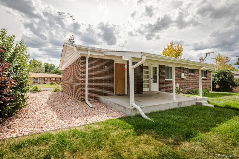 773 W Longview Ave, Littleton, CO 80120