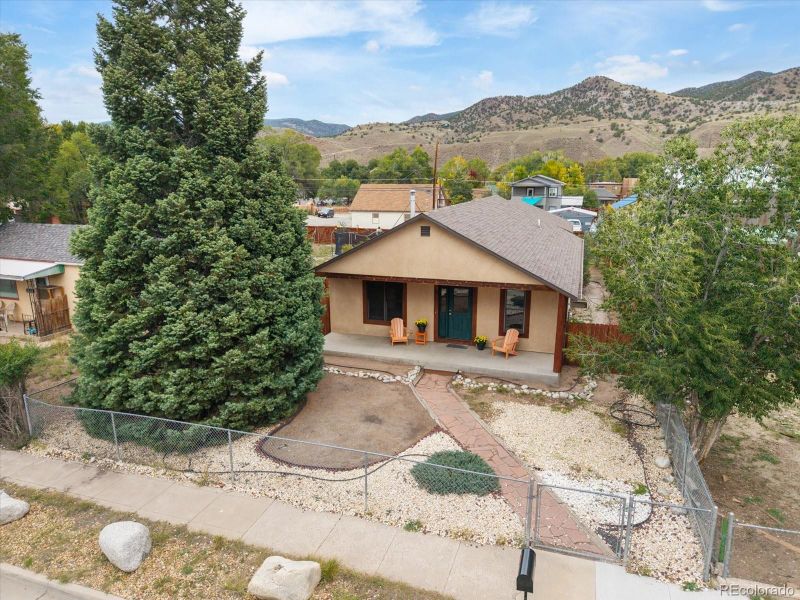 734 W 2nd St, Salida, CO 81201