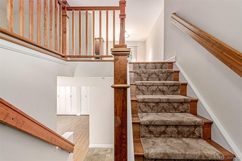 2175 S Deframe St, Lakewood, CO 80228