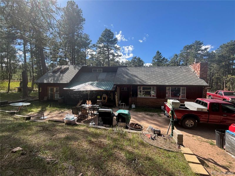 11720 Black Forest Rd, Colorado Springs, CO 80908