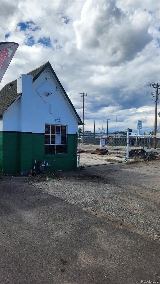 2214 W 8th Ave, Denver, CO 80204