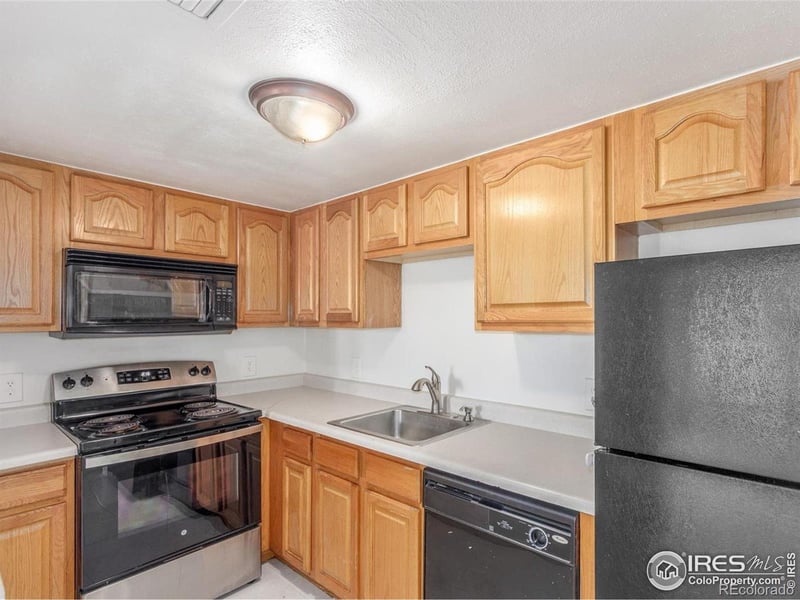 9725 E Harvard Ave #317, Denver, CO 80231