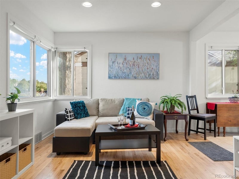 2865 Quebec St, Denver, CO 80207