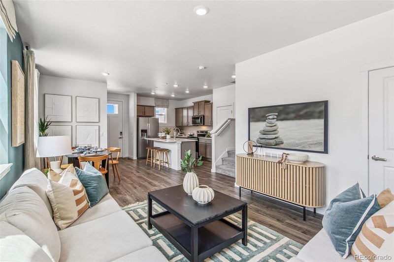 1381 S Chester St #A, Denver, CO 80247