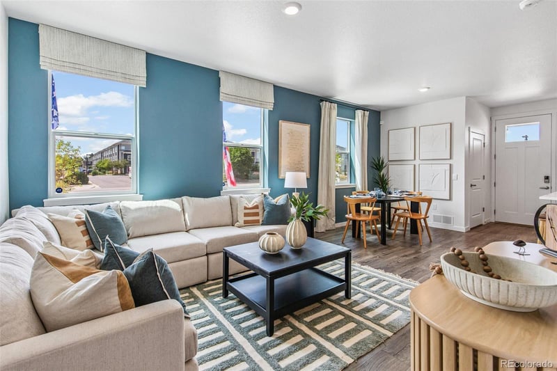 1381 S Chester St #A, Denver, CO 80247