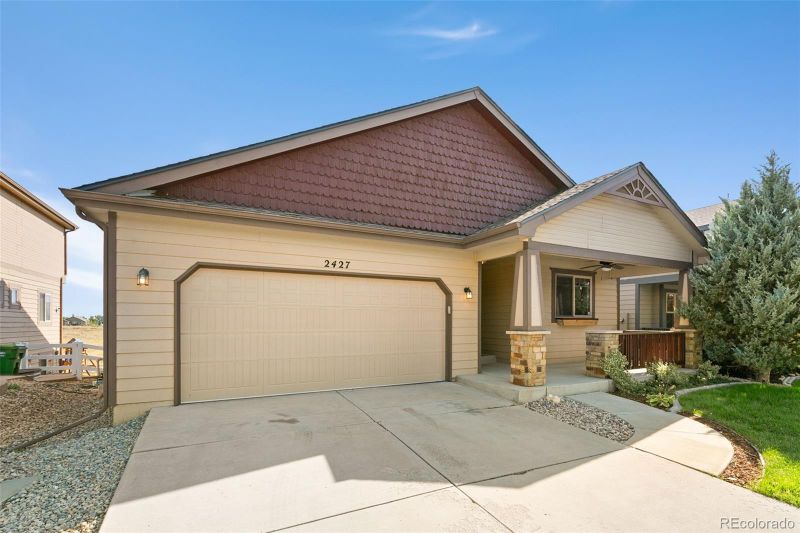 2427 Maple Hill Dr, Fort Collins, CO 80524