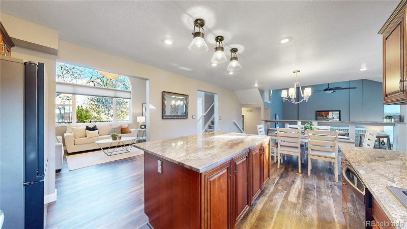 978 E 132nd Dr, Thornton, CO 80241