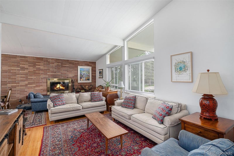 1575 S Grape St, Denver, CO 80222