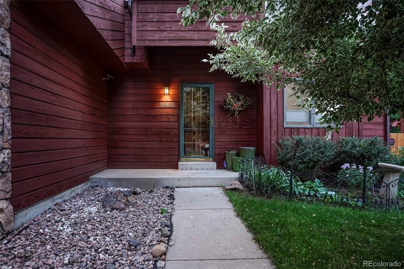 2863 S Uinta St, Denver, CO 80231