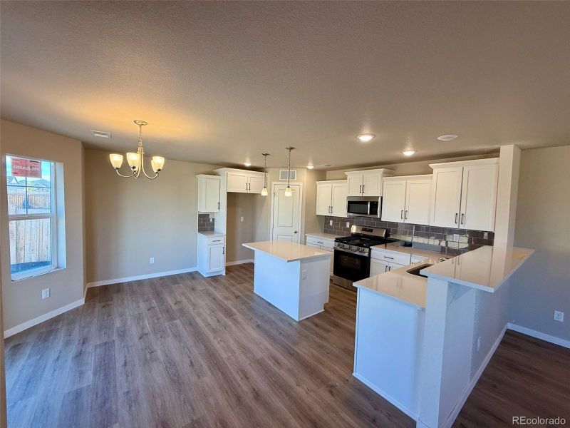 28329 E 7th Pl, Watkins, CO 80137