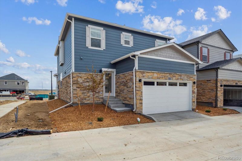 22324 E 6th Pl, Aurora, CO 80018