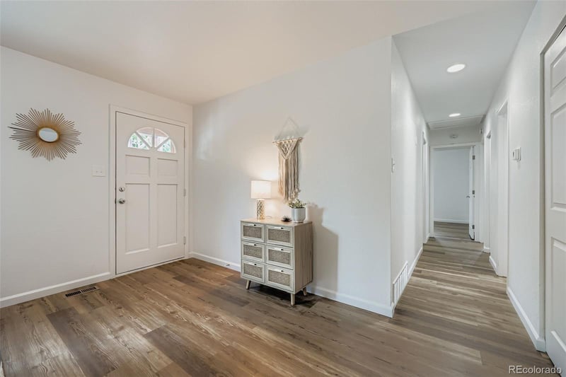 5512 Salem, Denver, CO 80239