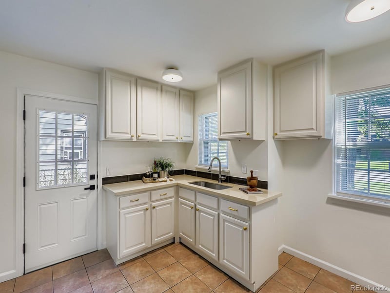 1749 N Ulster St, Denver, CO 80220