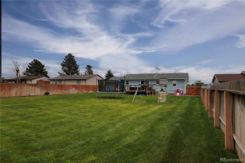 955 G Ave, Limon, CO 80828