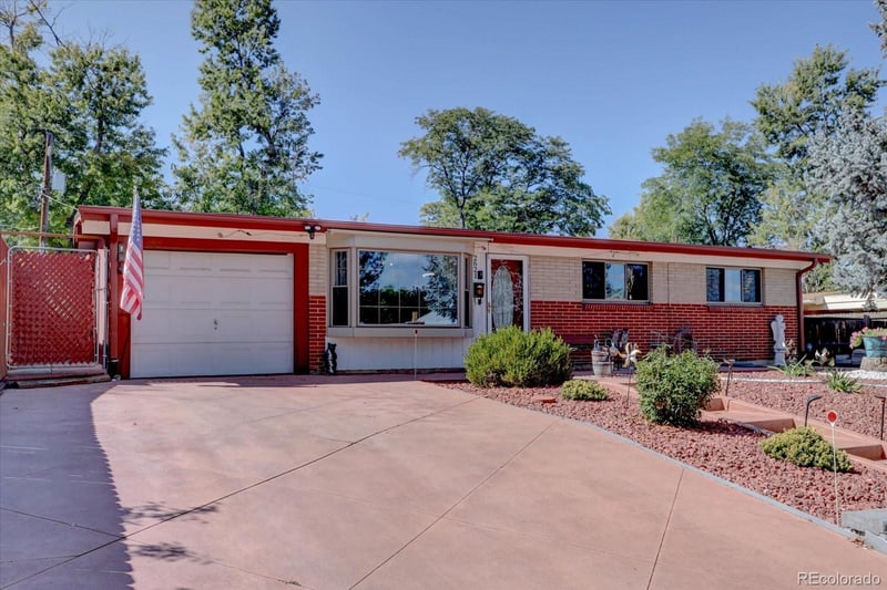 2621 S Perry S, Denver, CO 80219
