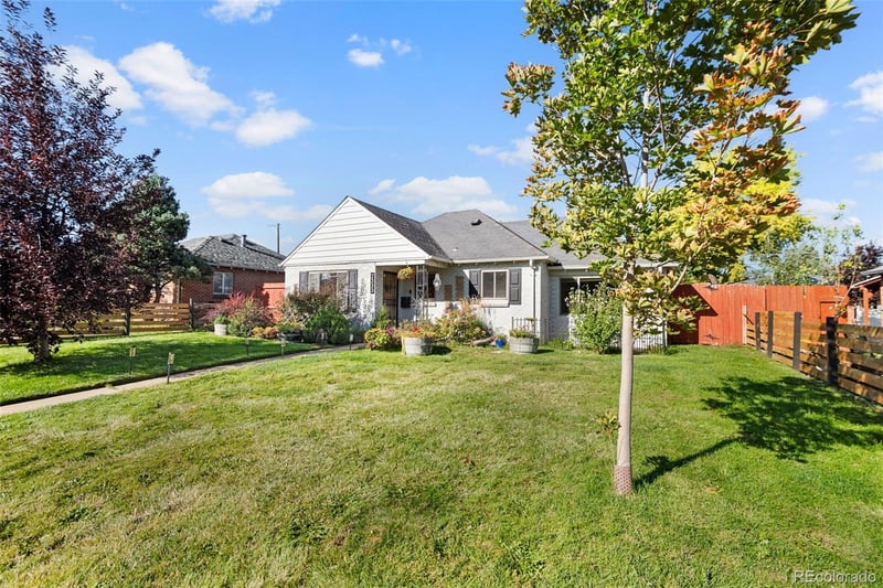 2333 Quebec St, Denver, CO 80207
