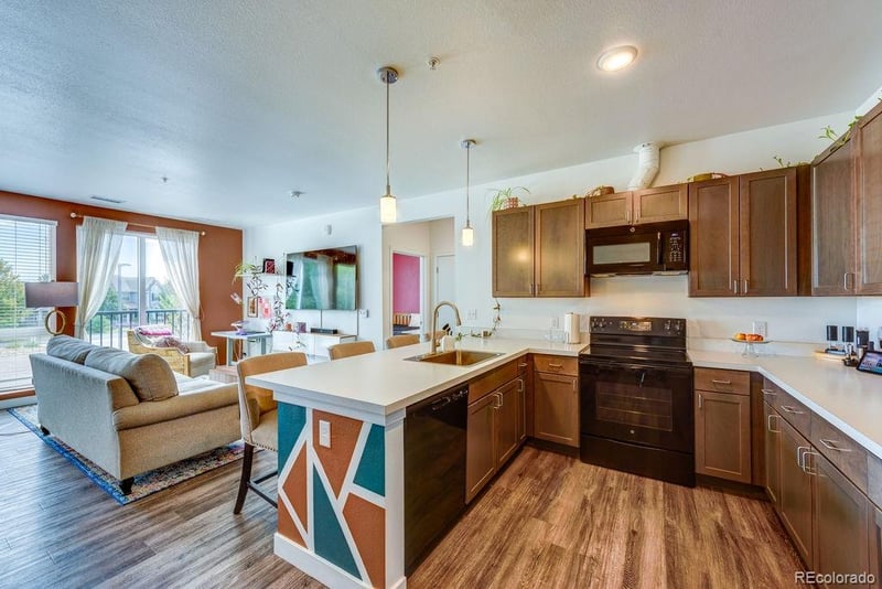 8475 E 36th Ave #241, Denver, CO 80238
