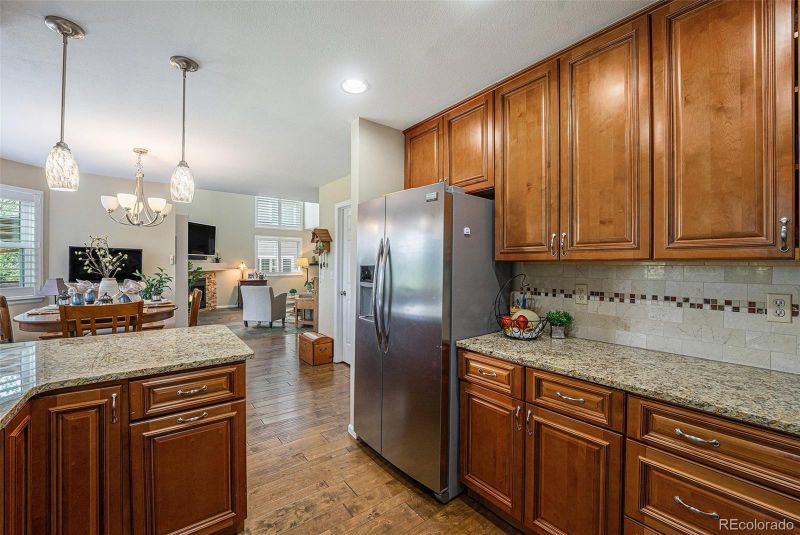 6836 Poppy Ct, Arvada, CO 80007
