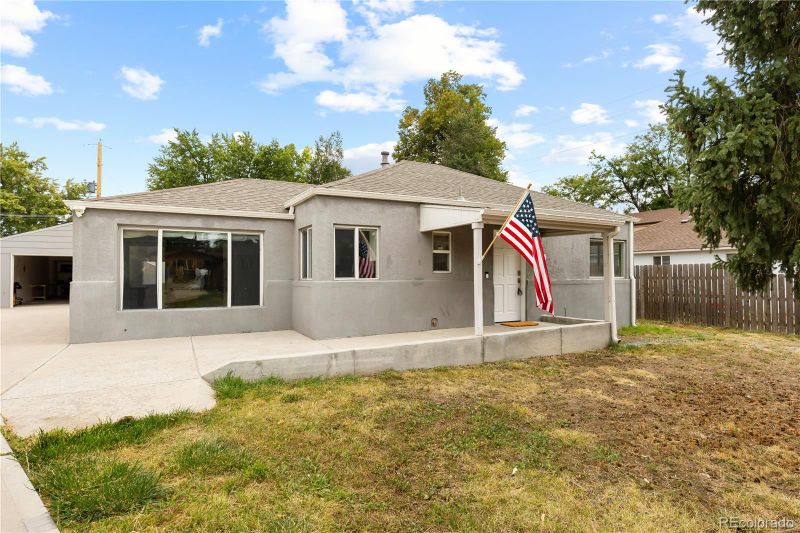 930 Carr St, Lakewood, CO 80214