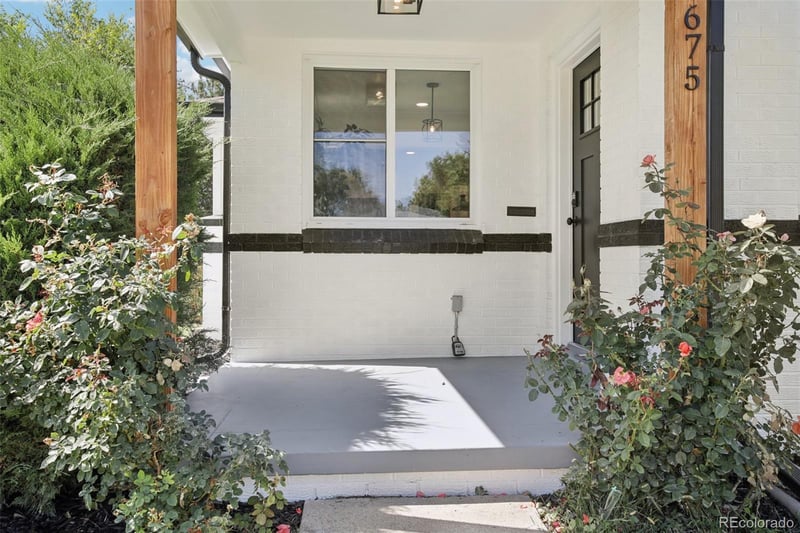 3675 Niagara St, Denver, CO 80207