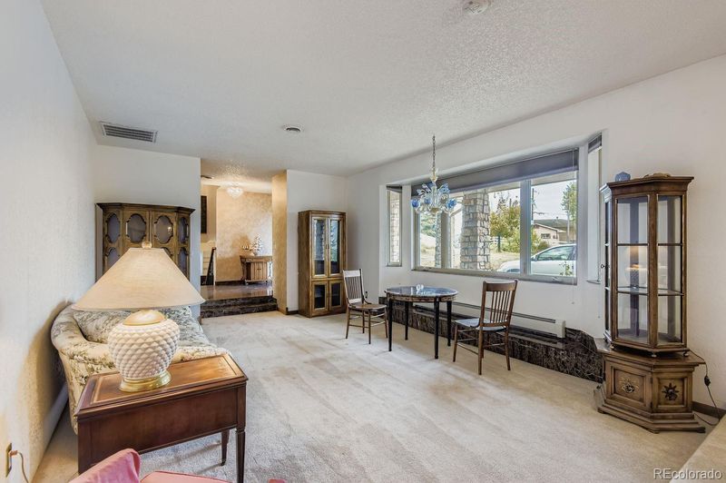 6690 S Piney Creek Cir, Centennial, CO 80016