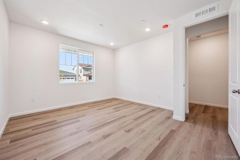 9164 Telluride Ct, Commerce City, CO 80022