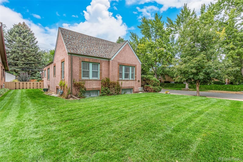 601 S Vine St, Denver, CO 80209