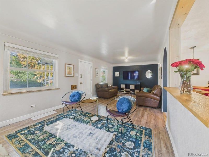 1610 Spruce St, Denver, CO 80220