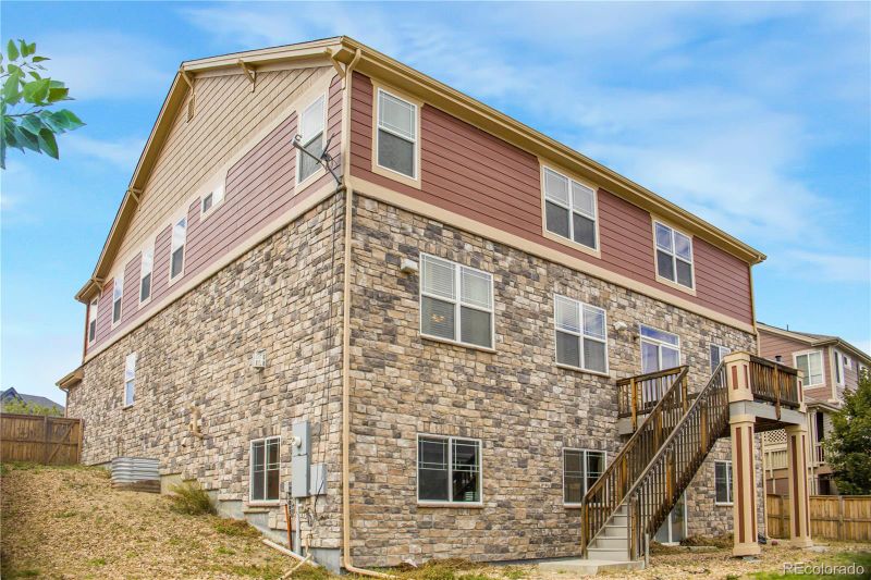5192 S Eaton Park St, Aurora, CO 80016