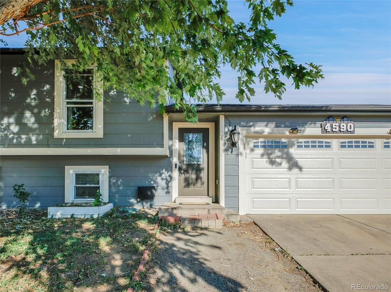 4590 Fraser Way, Denver, CO 80239