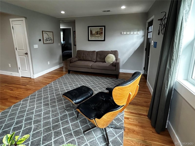 2895 Pontiac St, Denver, CO 80207