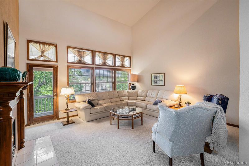 9873 Greensview Cir, Lone Tree, CO 80124