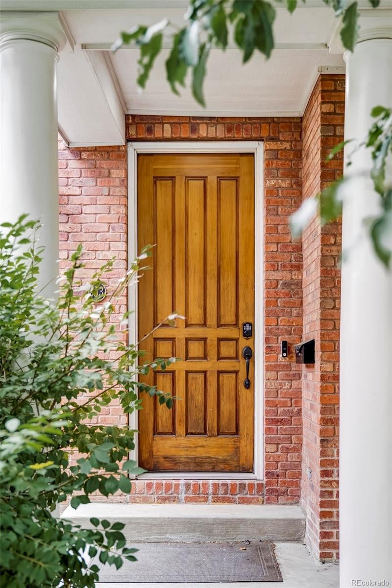253 S Jackson St, Denver, CO 80209