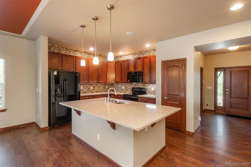 19702 E 63rd Dr, Aurora, CO 80019