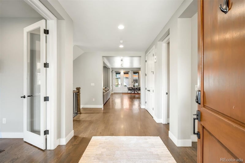 1185 S Madison St, Denver, CO 80210
