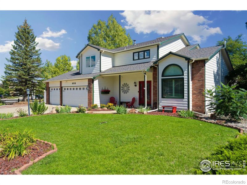 686 Cressa Dr, Loveland, CO 80537