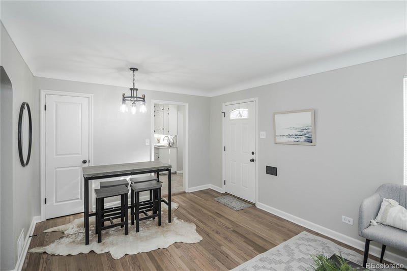 2341 Niagara St, Denver, CO 80207
