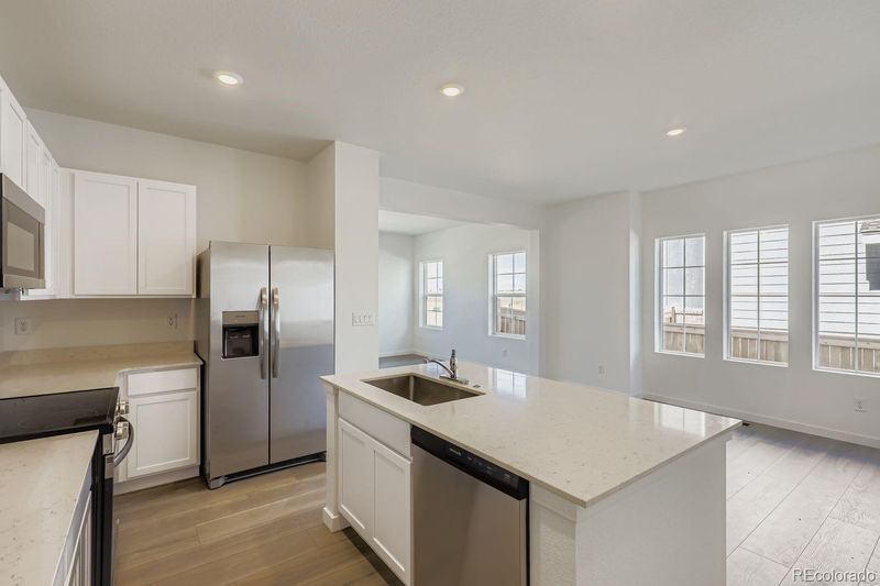 2813 E 153rd Ave, Thornton, CO 80602