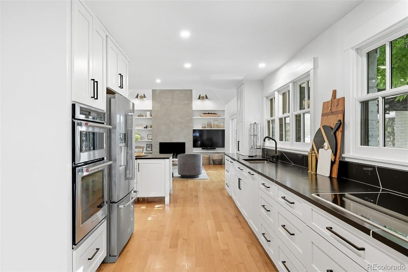3755 S Oneida Way, Denver, CO 80237