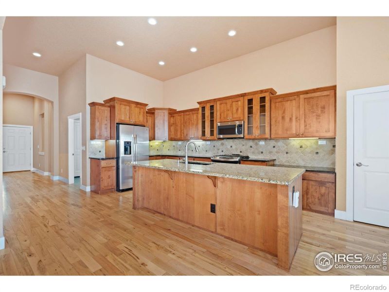 7151 Shadow Ridge Dr, Fort Collins, CO 80525
