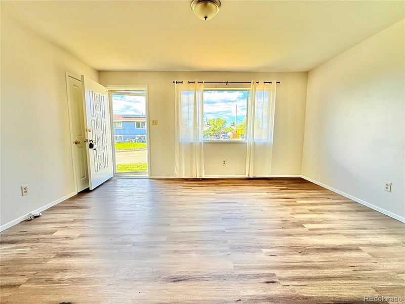 521 W 78th Pl, Denver, CO 80221