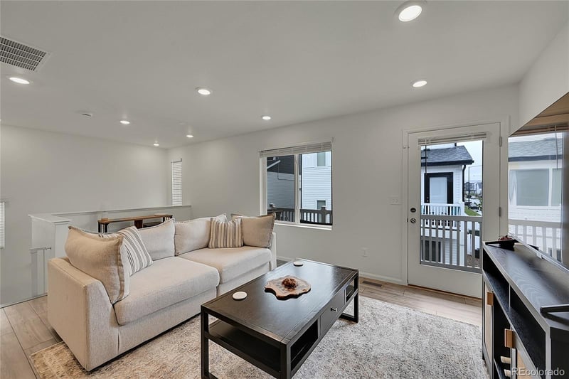 18161 E 51st Pl, Denver, CO 80249