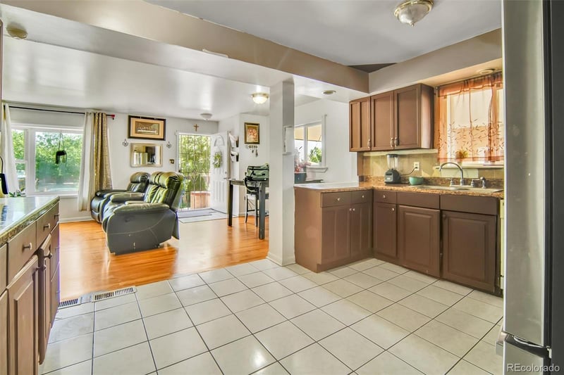 7101 Alan Dr, Denver, CO 80221