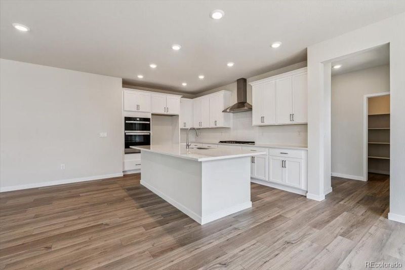 2584 Bailey Ln, Erie, CO 80026