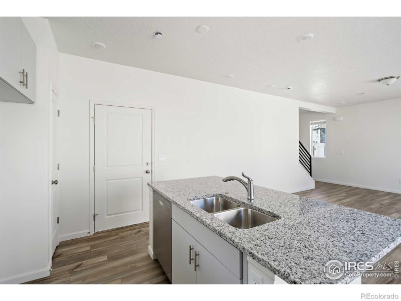 3419 Streamwood Dr, Johnstown, CO 80534