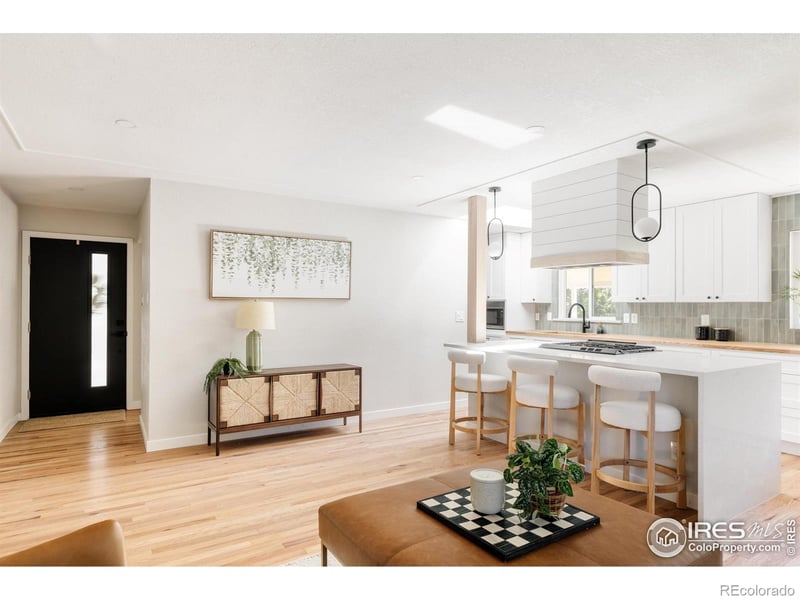 3089 S Jasmine St, Denver, CO 80222